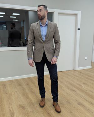 Brown Tweed Blazer with Light Blue Shirt, Dark Jeans, and Leather Boots